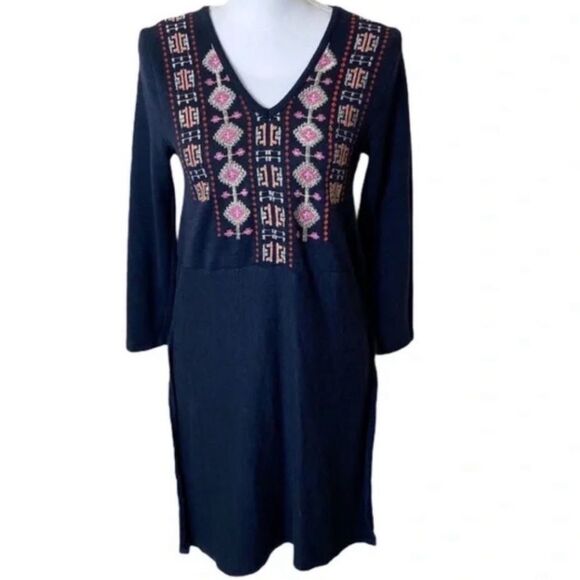 Akemi + Kin Anthropologie Savin Navy Embroidered Long Sleeve Tunic Knit Top - Picture 3 of 12